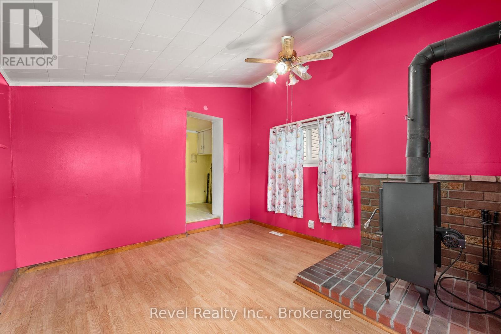 14 Richmond Street East, Kawartha Lakes, ON photo 22