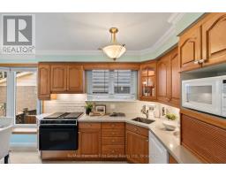 8 Calais Street, Whitby, ON L1N5M1 Photo 25