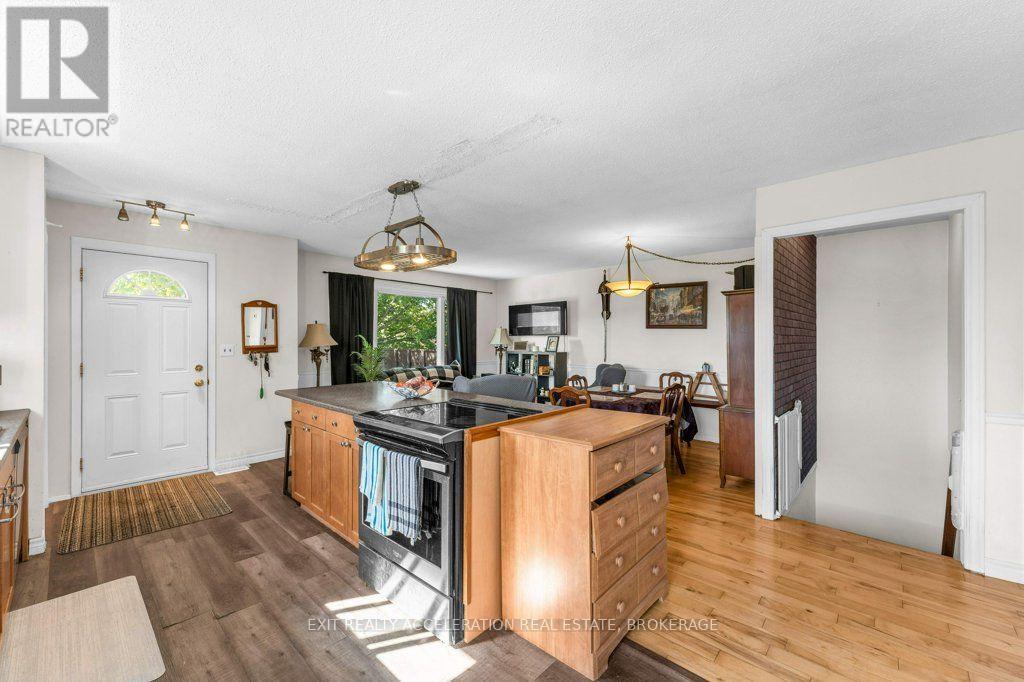 3937 STAGECOACH ROAD - Image 7