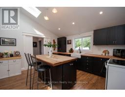 96 Regent Street, Kawartha Lakes, ON K9V3V4 Photo 17