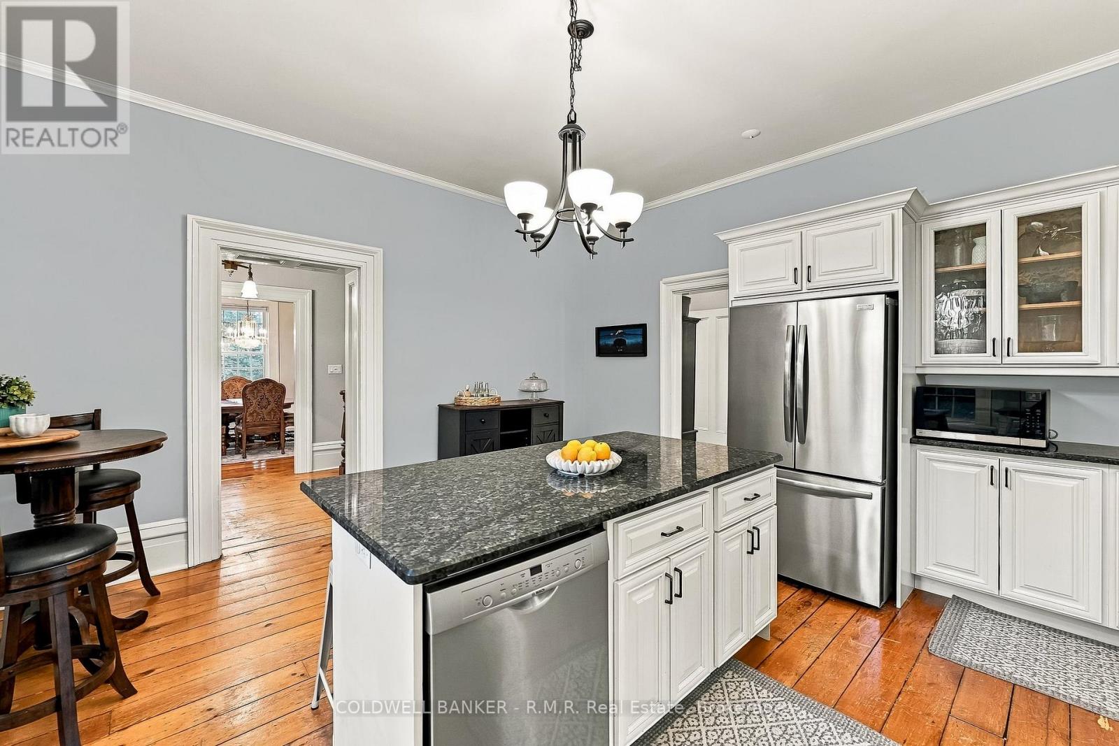 28 University Avenue West, Cobourg, ON photo 14
