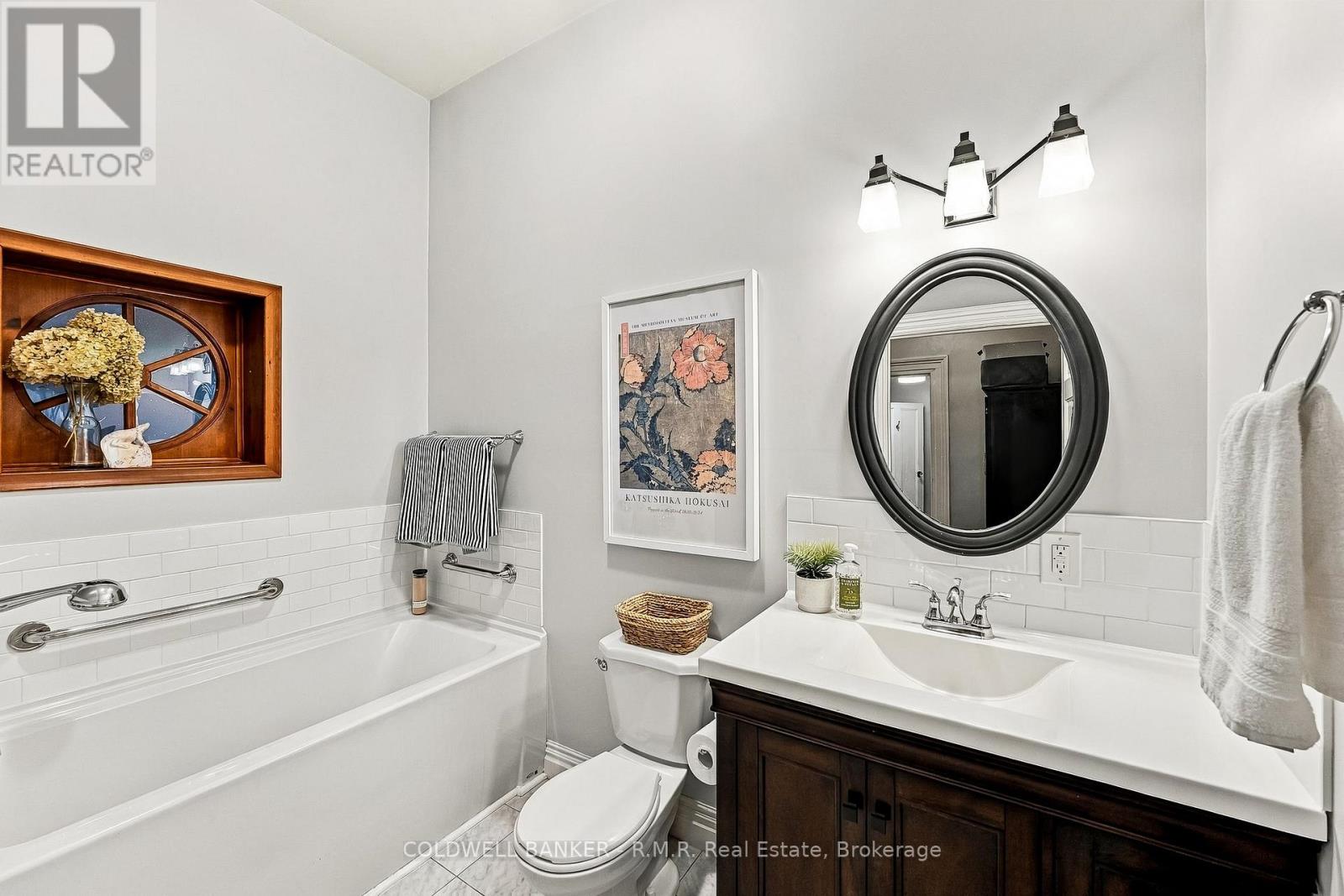 28 University Avenue West, Cobourg, ON photo 22