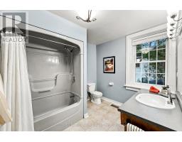 28 University Avenue W, Cobourg, ON K9A2G5 Photo 29