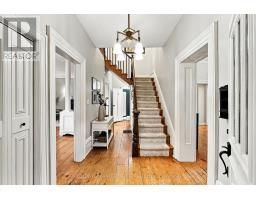 Bedroom 2 - 28 University Avenue W, Cobourg, ON K9A2G5 Photo 8