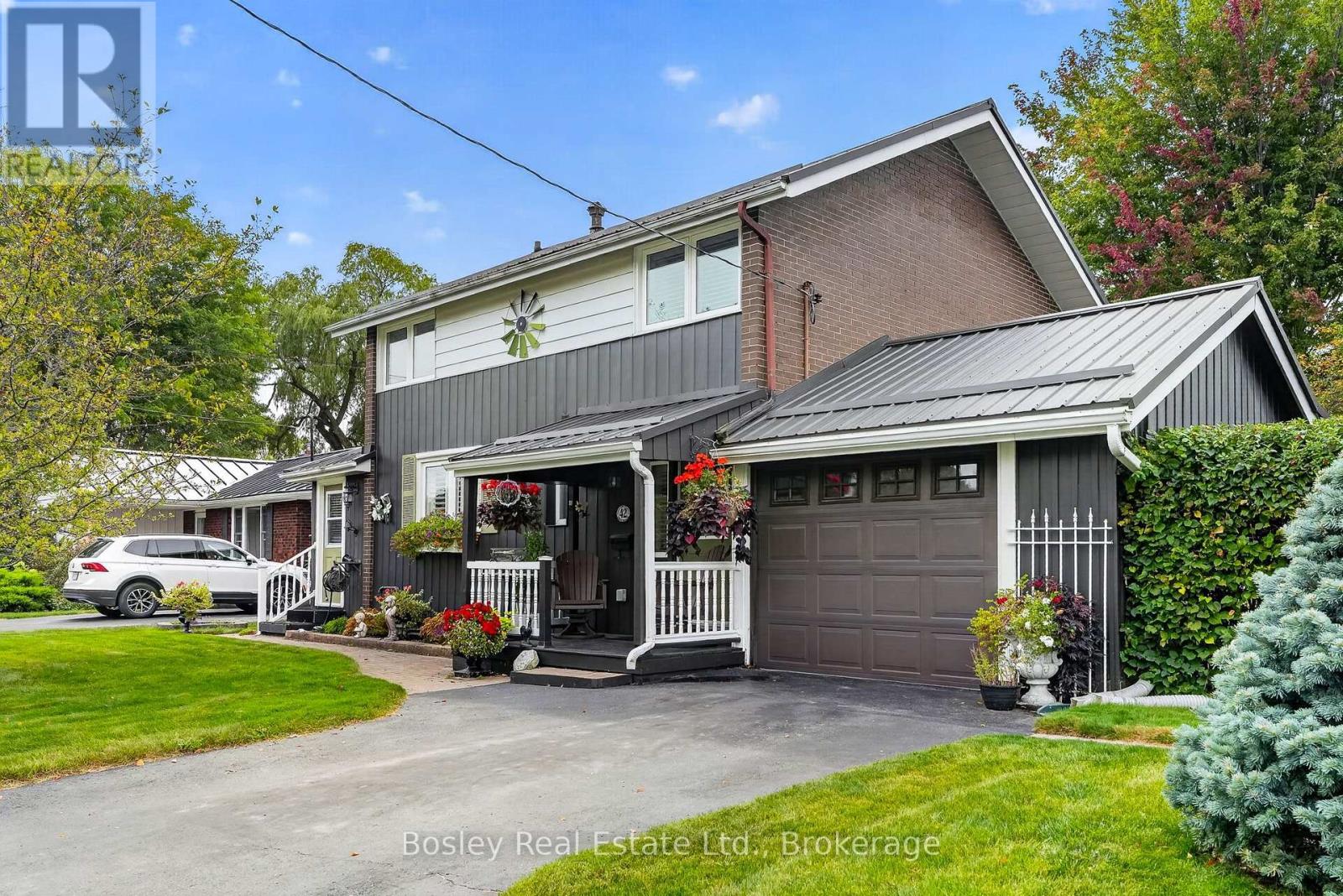 42 TREFUSIS STREET - 1