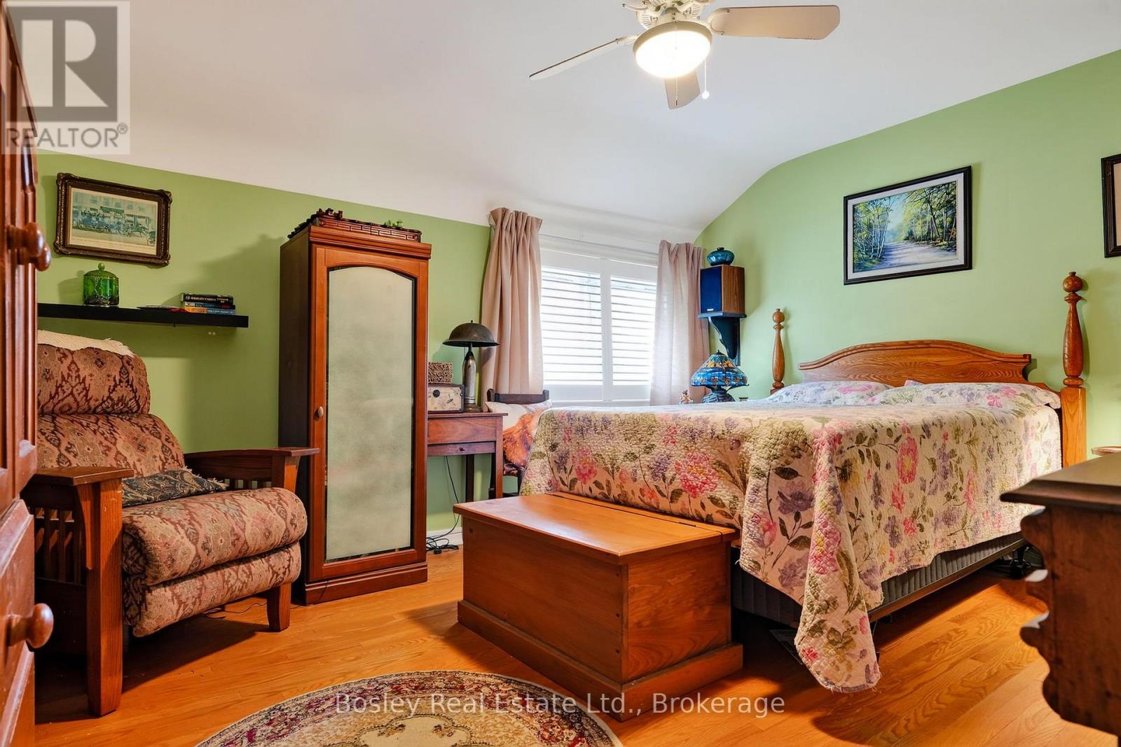42 TREFUSIS STREET - 21