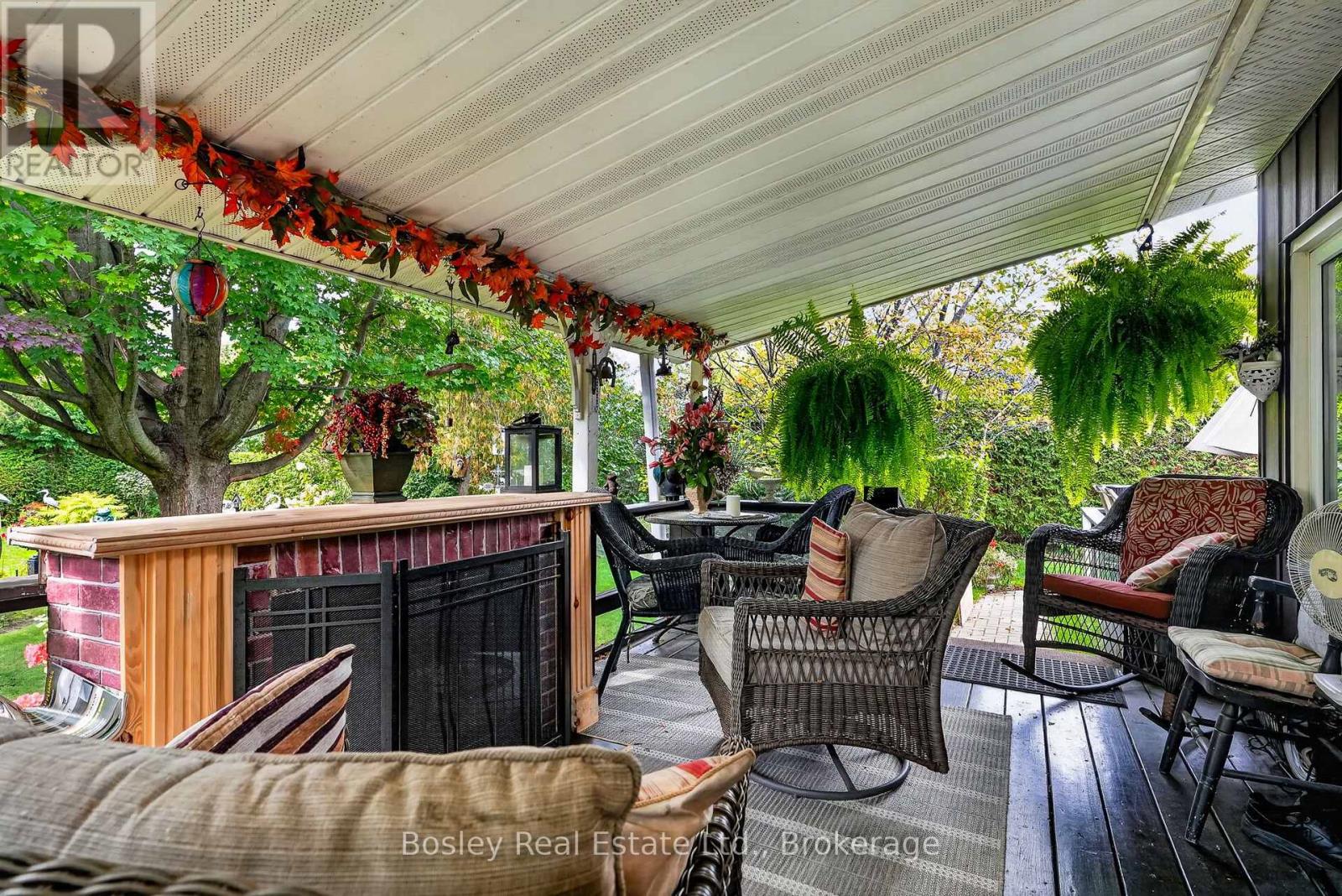 42 TREFUSIS STREET - 33
