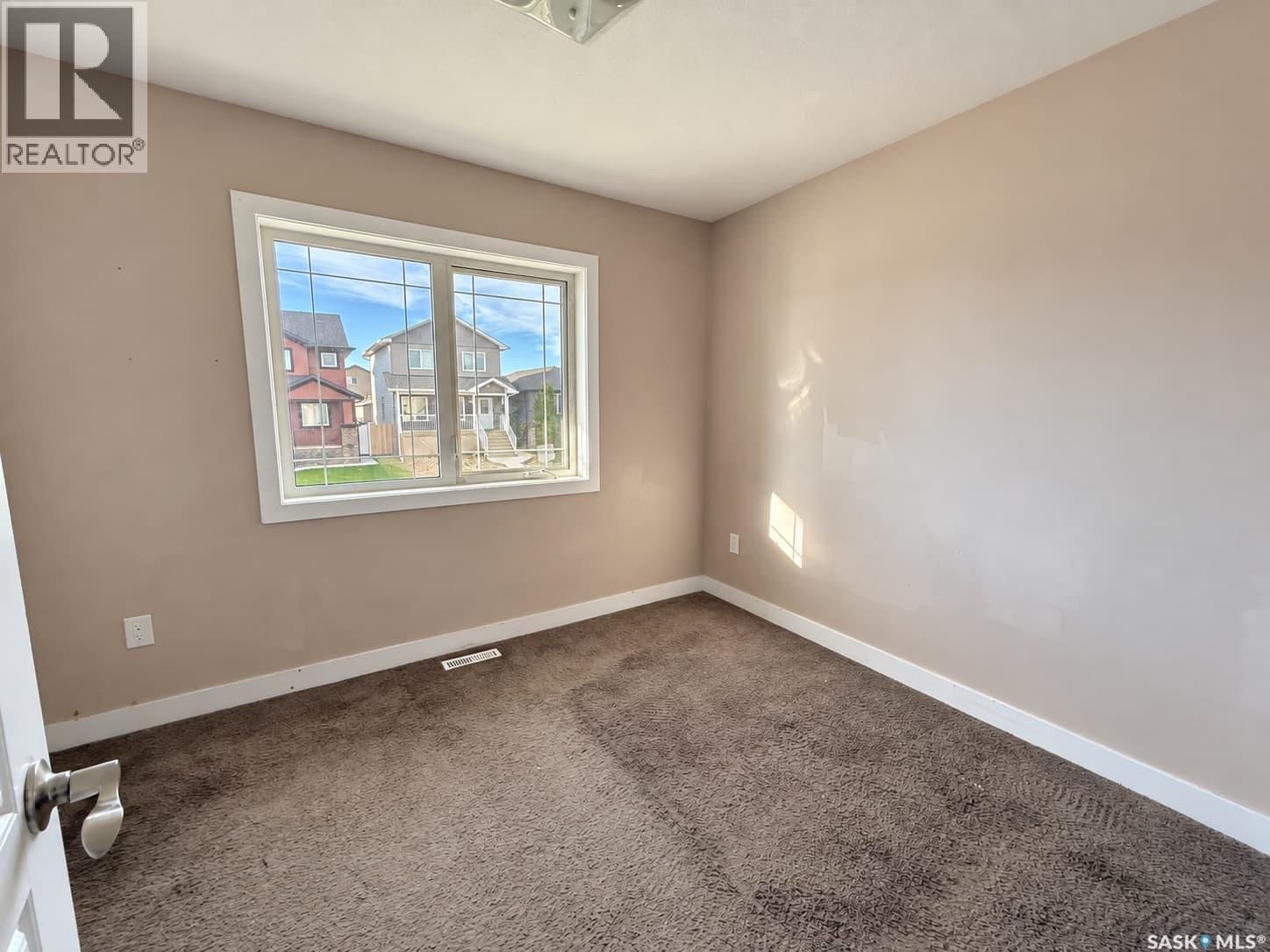 474 Kloppenburg STREET, Saskatoon — photo 9