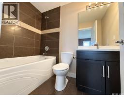 Bonus Room - 474 Kloppenburg Street, Saskatoon, SK S7W0N8 Photo 10