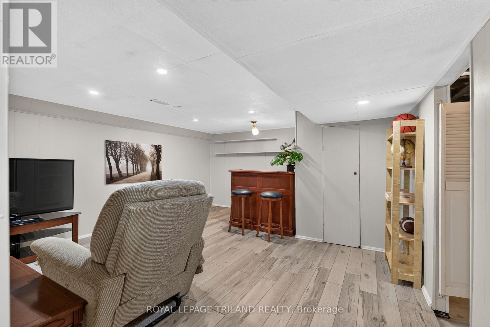 4996 MARION STREET - Image 23