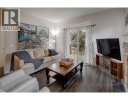 102, 39 Hidden Creek Place Nw, Calgary, AB T3A6B9 Photo 12