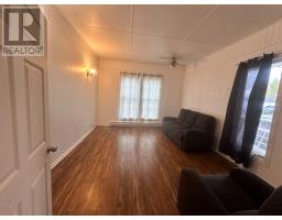 84 Windsor Drive thumbnail 12