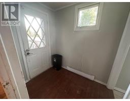 84 Windsor Drive thumbnail 2