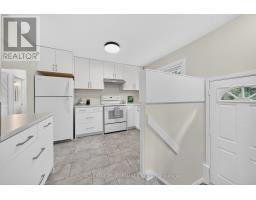 21 Millbrook Crescent, Ottawa, ON K2E5B6 Photo 14