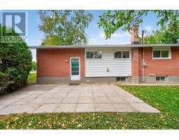 21 Millbrook Crescent, Ottawa, ON K2E5B6 Photo 34