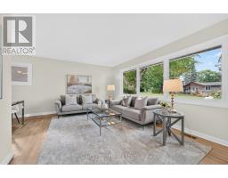 Bedroom 2 - 21 Millbrook Crescent, Ottawa, ON K2E5B6 Photo 6