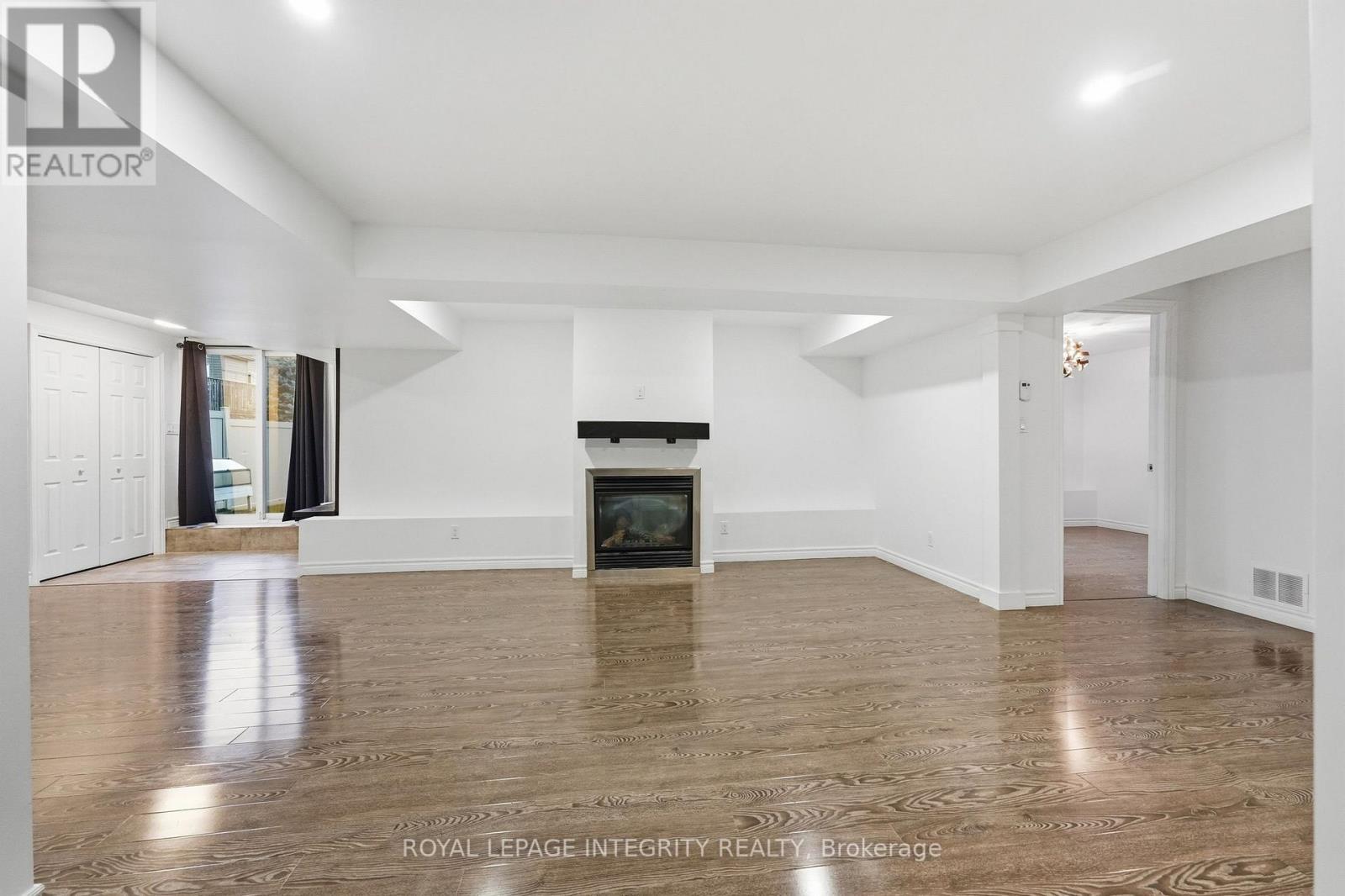 443 LANDSWOOD WAY - Image 26