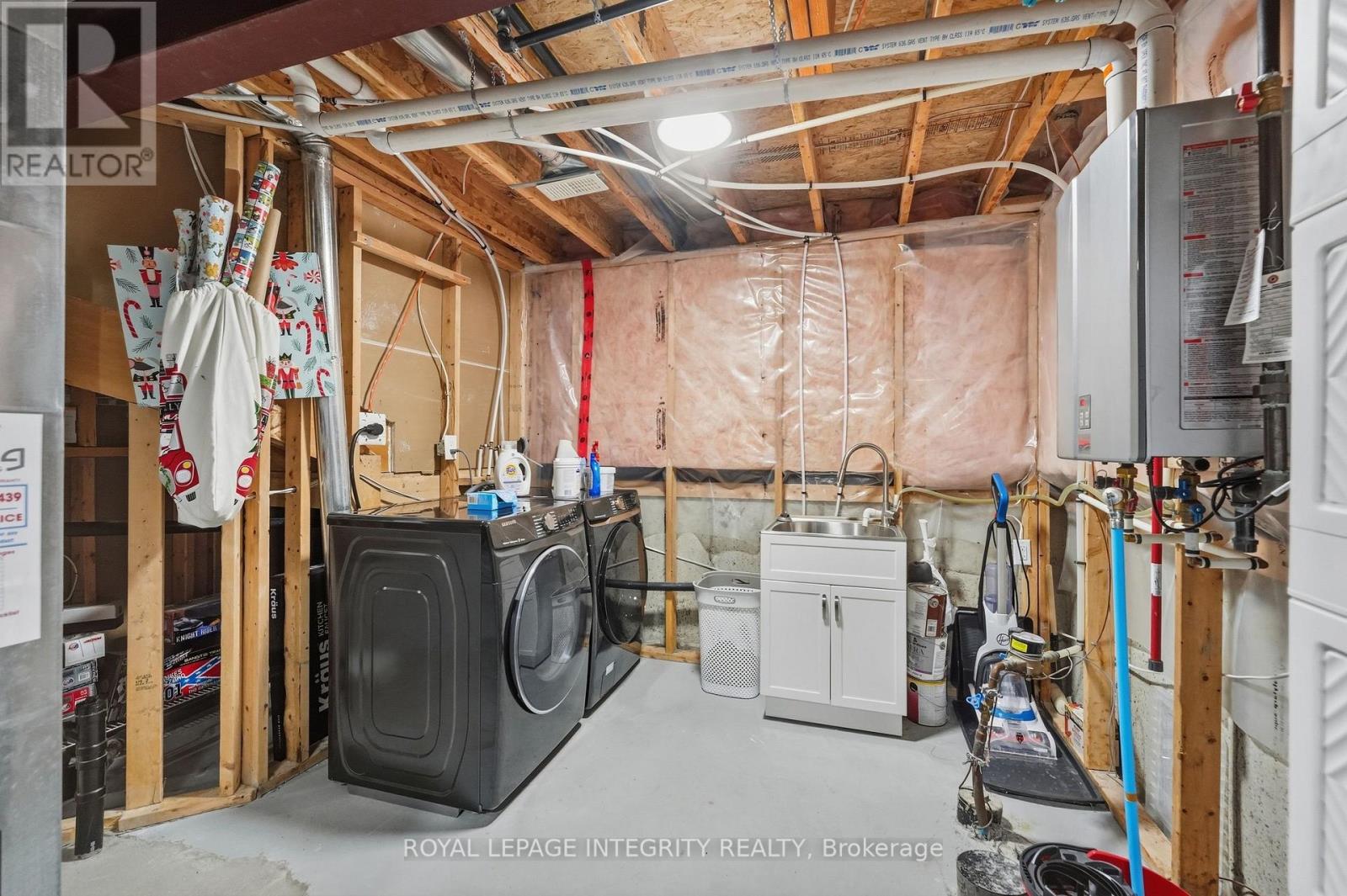 443 LANDSWOOD WAY - 31