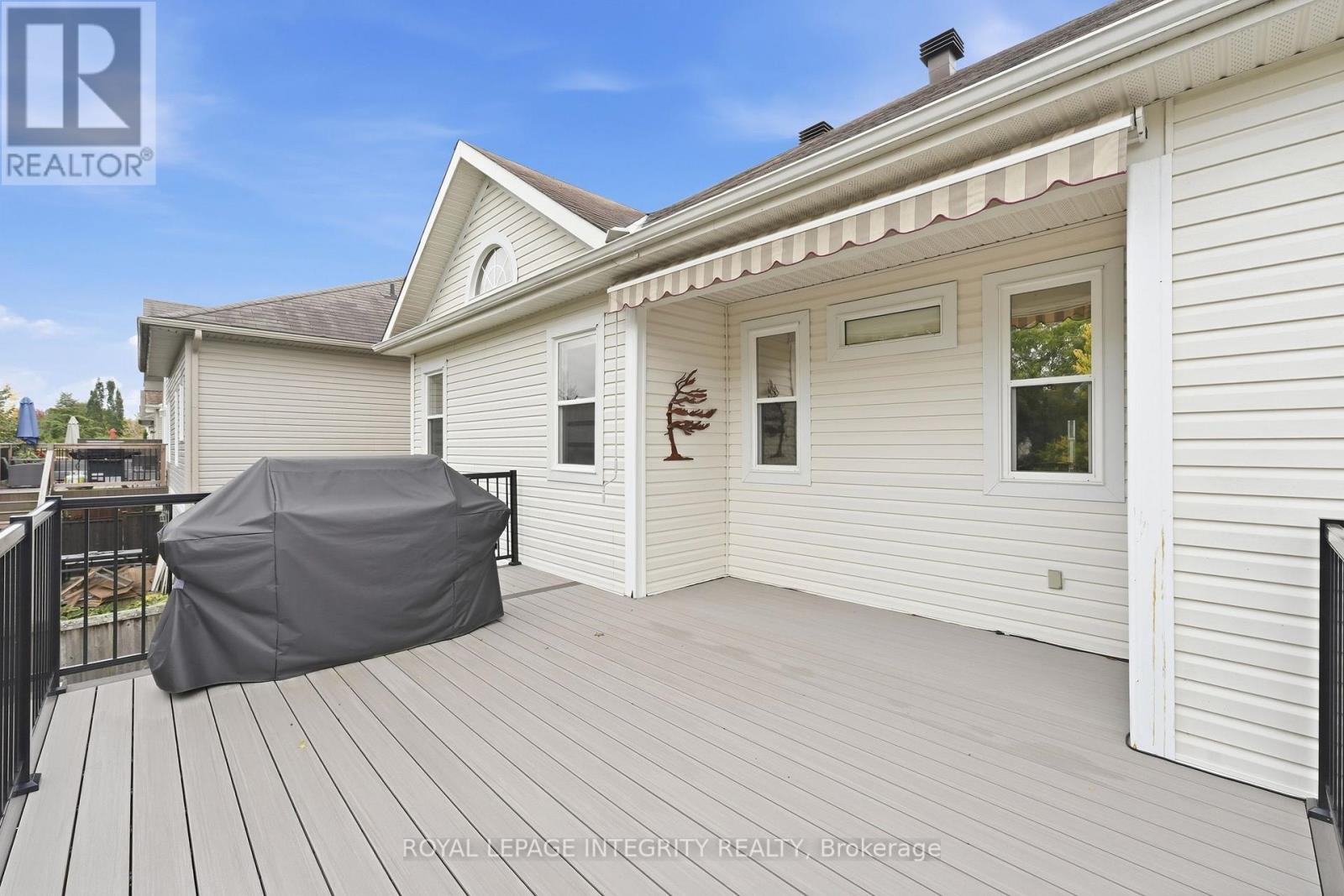 443 LANDSWOOD WAY - 33