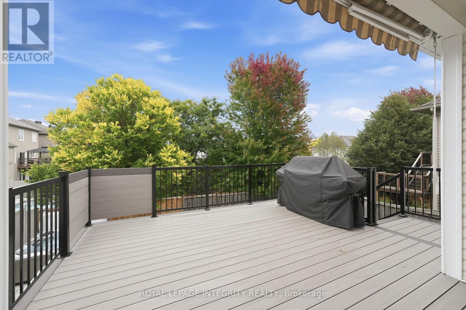 443 LANDSWOOD WAY - 35