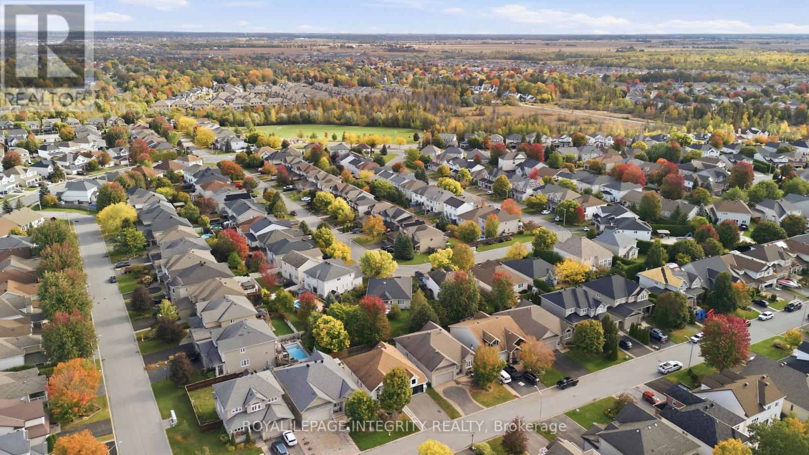 443 LANDSWOOD WAY - 46