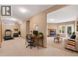 7 Royal Birch Green NW - photo 15