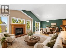 7 Royal Birch Green NW - photo 2