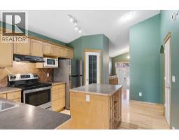 7 Royal Birch Green NW - photo 4