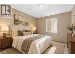 7 Royal Birch Green NW - photo 5