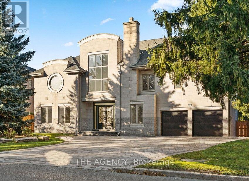 72 Lord Seaton Road, Toronto, ON photo 2
