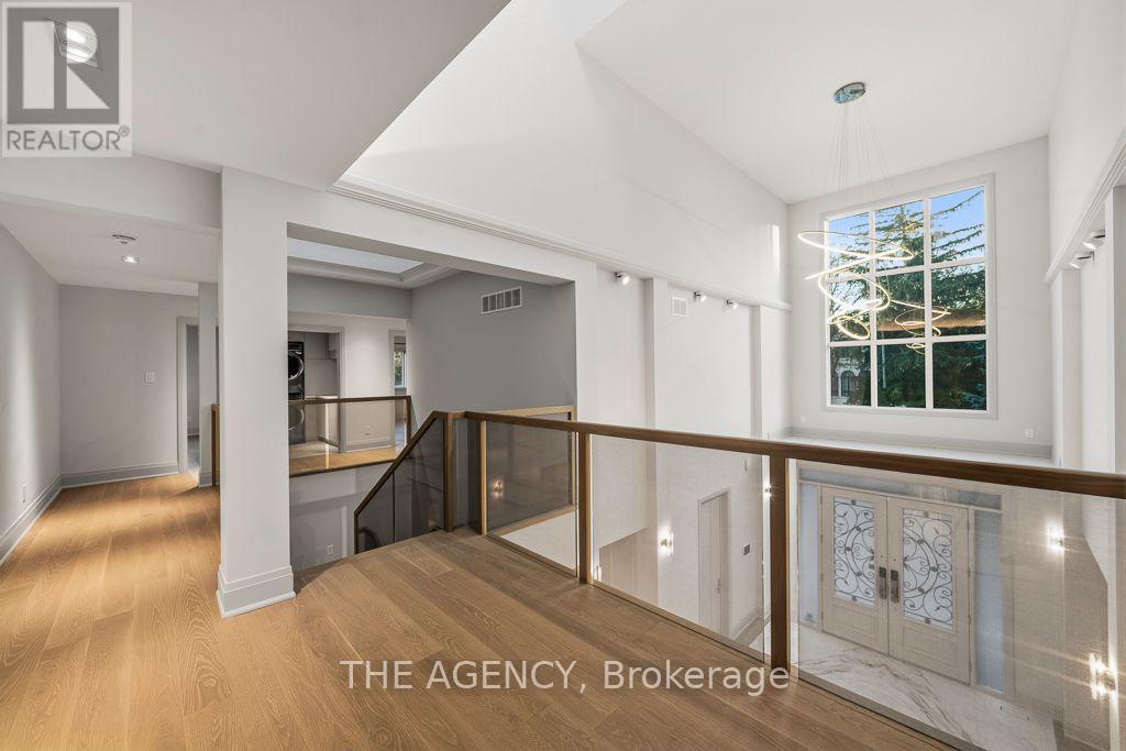 72 LORD SEATON ROAD - 21