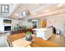Ph3a - 214 Bathurst Street, Toronto, ON M5T2R9 Photo 6