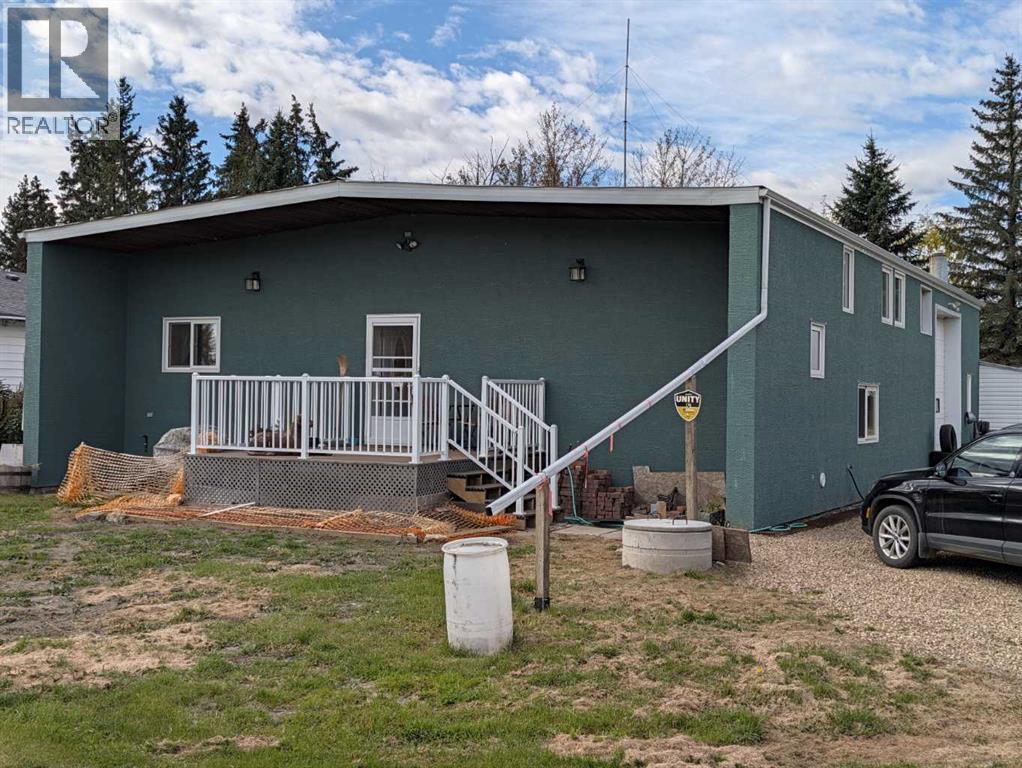 Photo of 802 Railway Avenue, Duhamel