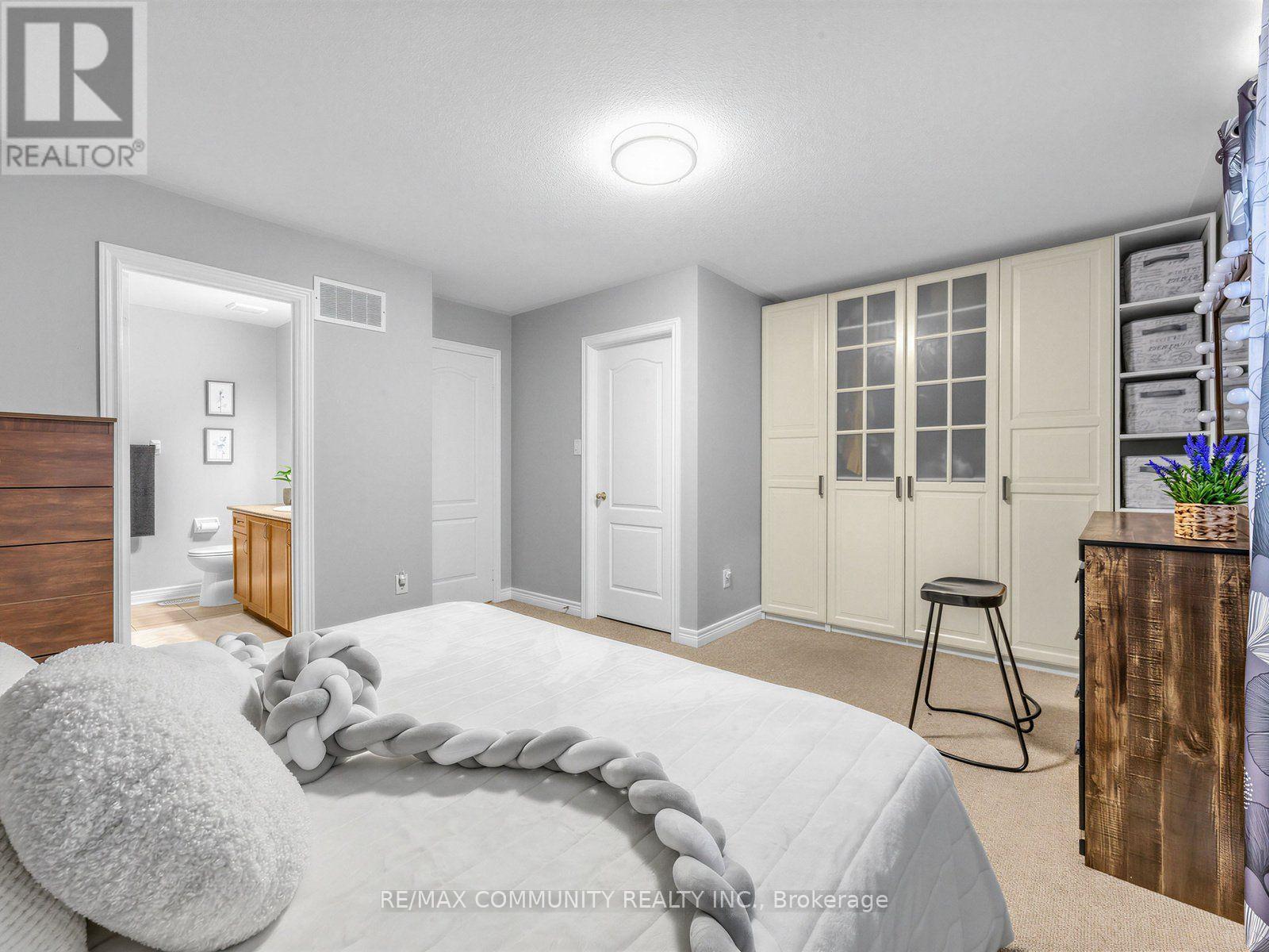 45 Tozer Crescent, Ajax, ON photo 20