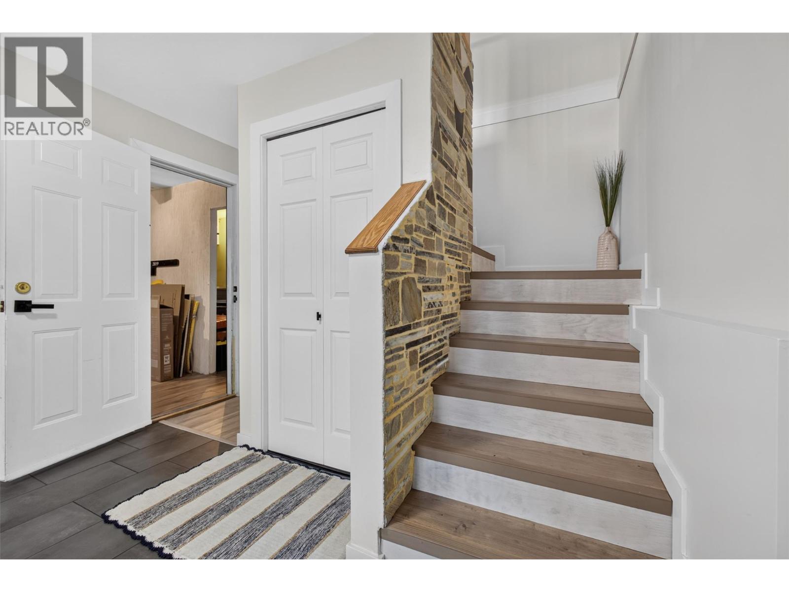 2942 McAllister Road - 16