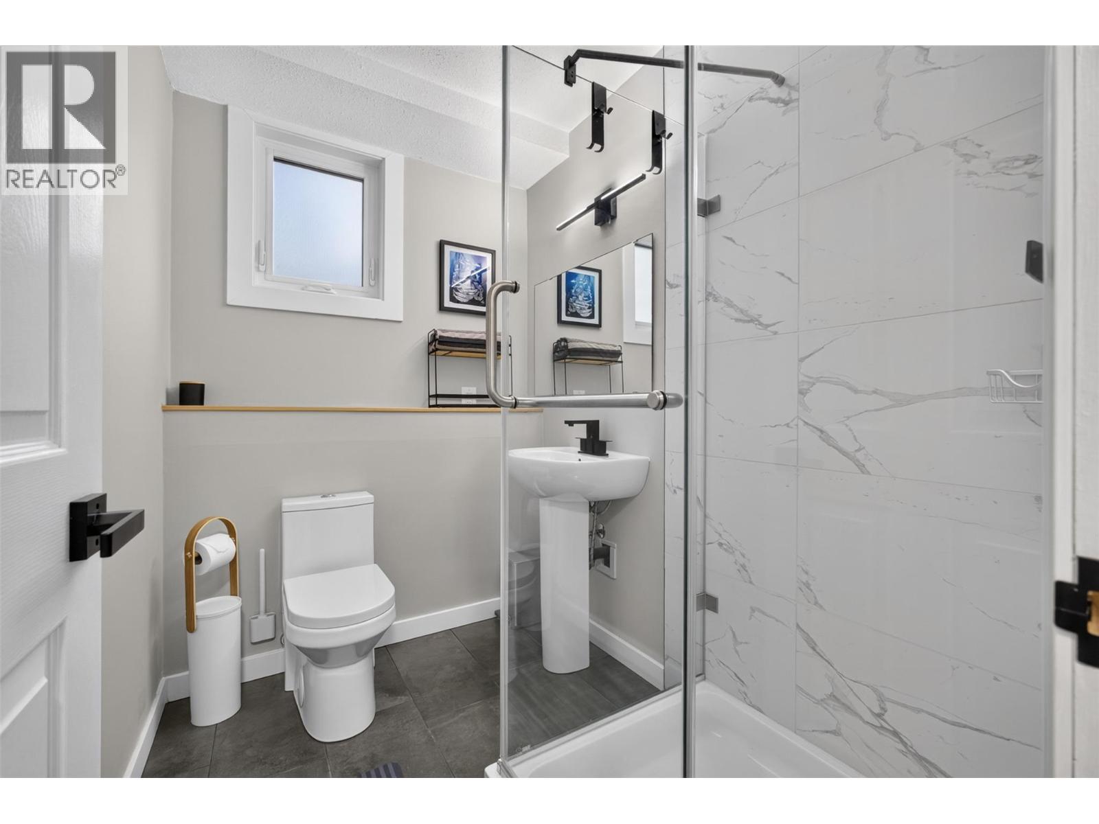  2942 McAllister Road, West Kelowna