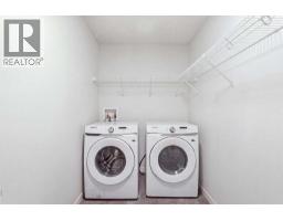 1101, 33 Carringham Gate Nw, Calgary, AB T3P2H6 Photo 11