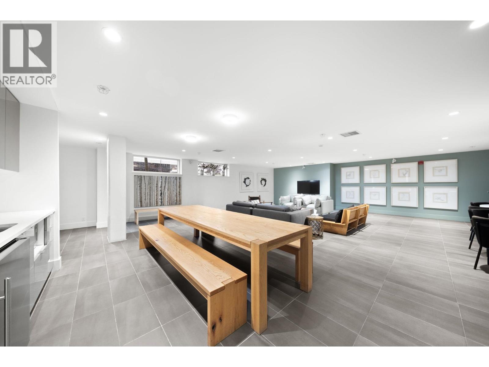 Photo of 311 2188 MADISON AVENUE 26