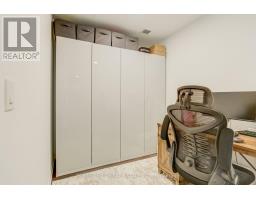 217 - 8 Beverley Glen Boulevard, Vaughan, ON L4J0L5 Photo 24