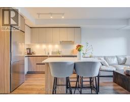 217 - 8 Beverley Glen Boulevard, Vaughan, ON L4J0L5 Photo 8