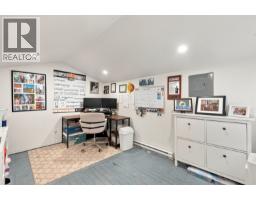 5734 Pebble Crescent, Sechelt, BC V0N3A0 Photo 32