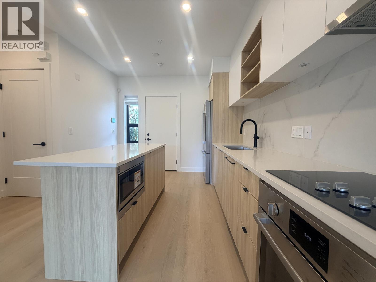 8899 SPIRES ROAD, Richmond