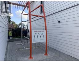 8899 Spires Road, Richmond, BC V6Y1X1 Photo 9