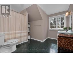 3143 South Sparrow Lake Road, Severn, ON L0K2B0 Photo 11