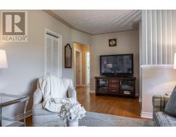 Kitchen - 148 Strachan Street, Stratford, ON N5A2B3 Photo 8
