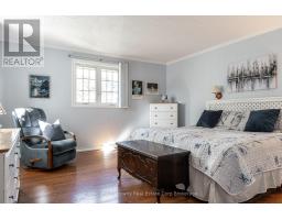 Living room - 148 Strachan Street, Stratford, ON N5A2B3 Photo 9