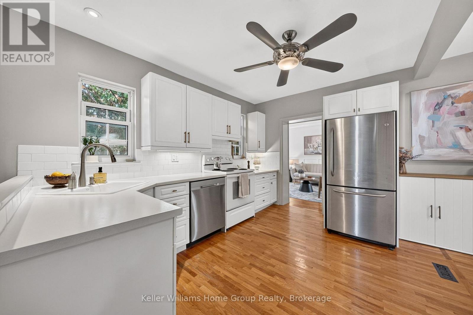 130 YORKSHIRE STREET N - Image 15