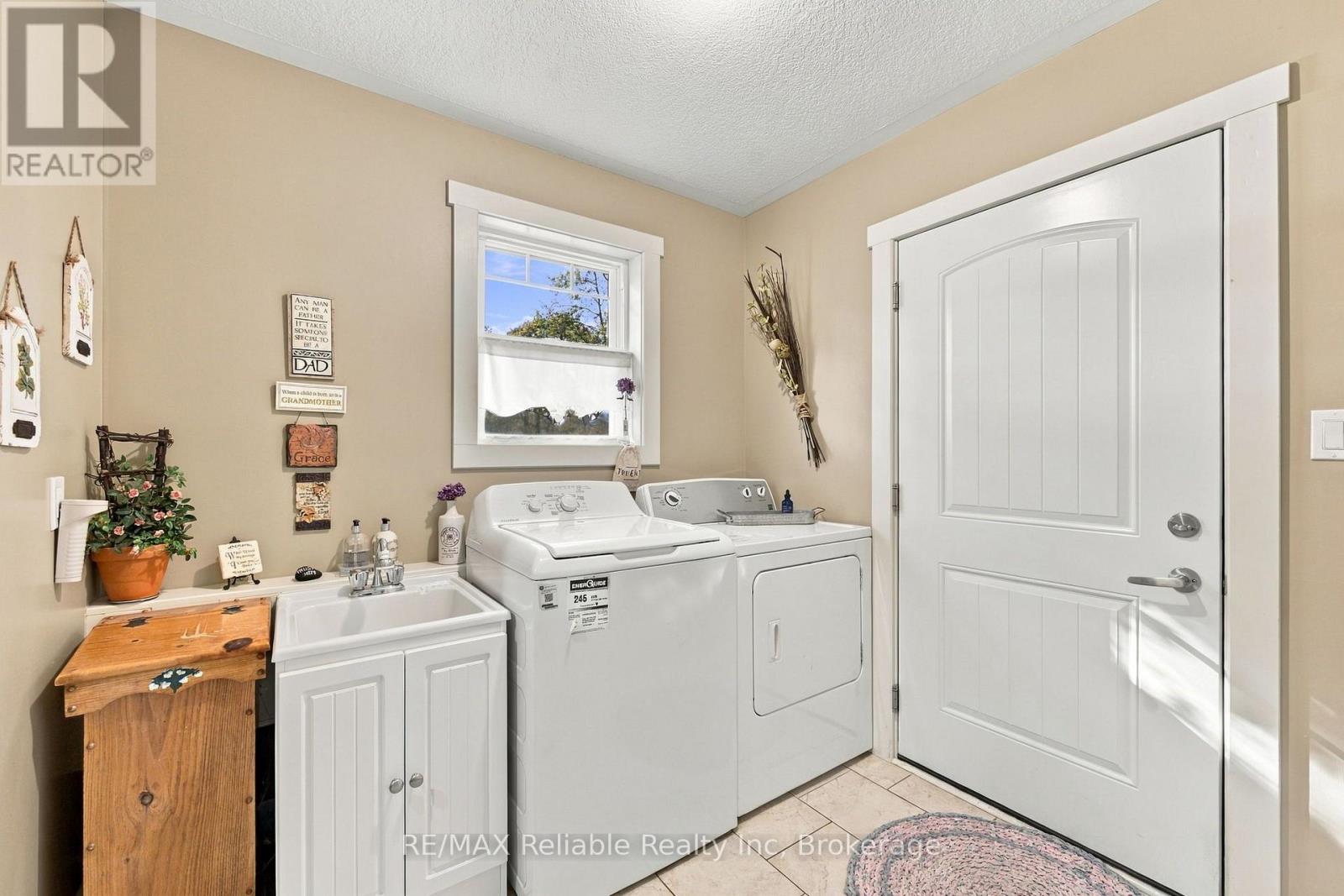 37431 FORRESTER'S LINE - Image 28