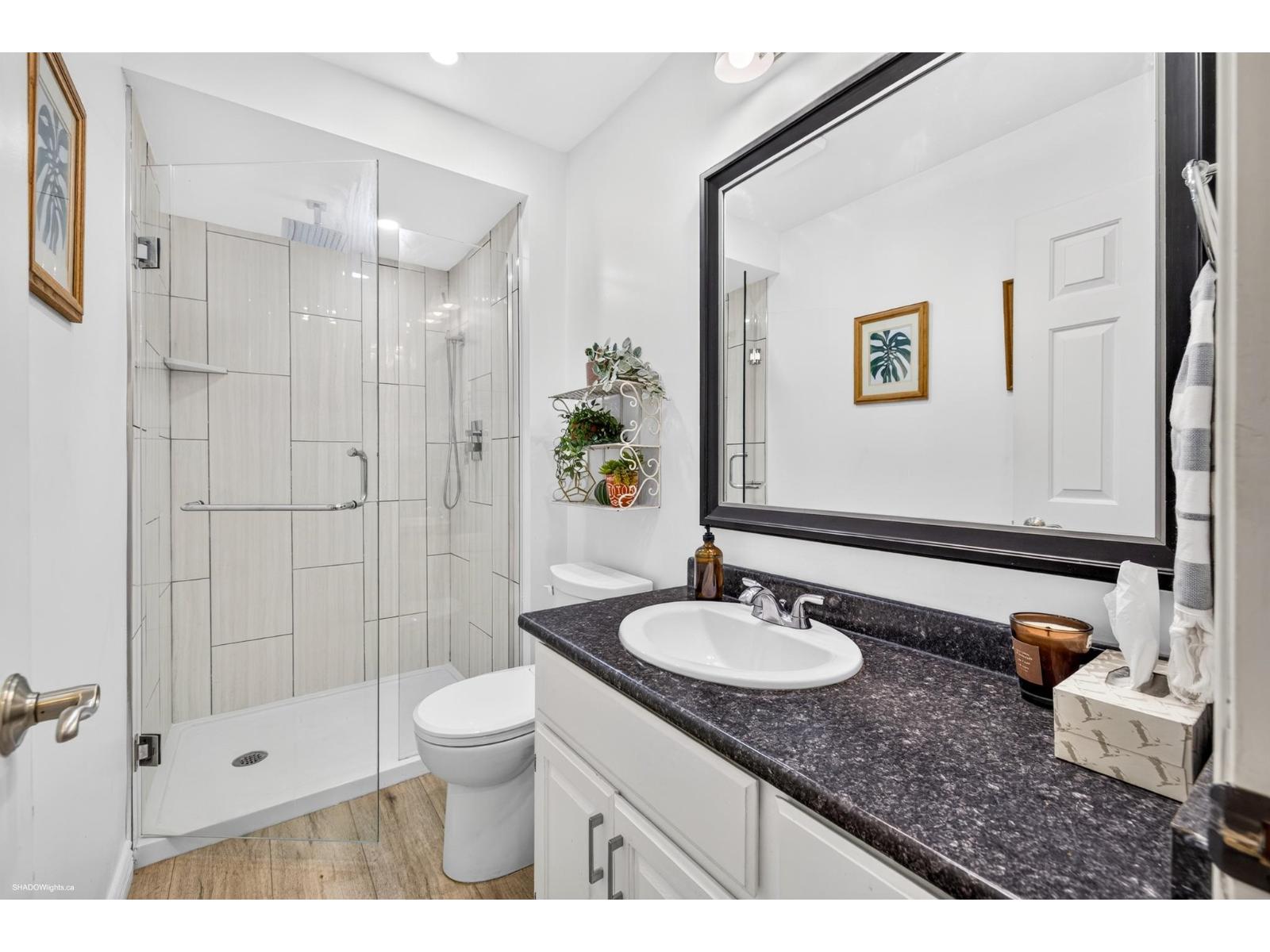 Photo of 6308 122A STREET 23