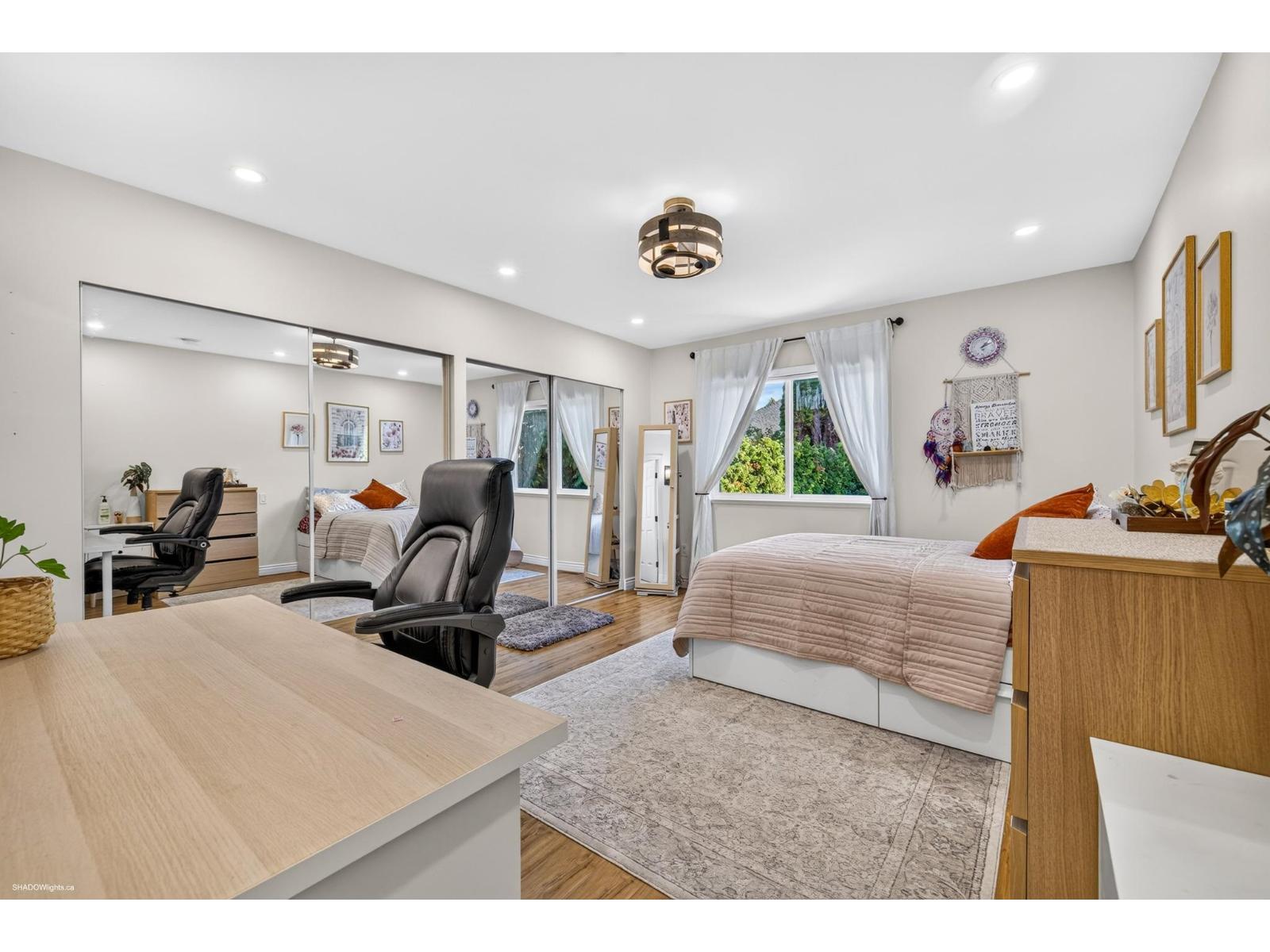 Photo of 6308 122A STREET 36